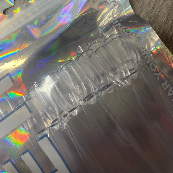 Nail Display Tips - Picture 3 of 3